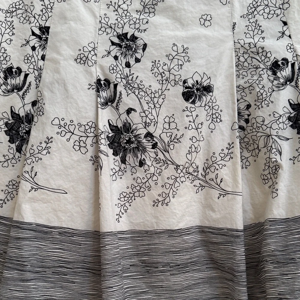 Ann Taylor Pen Drawing Floral Skirt - Picture 5 of 6